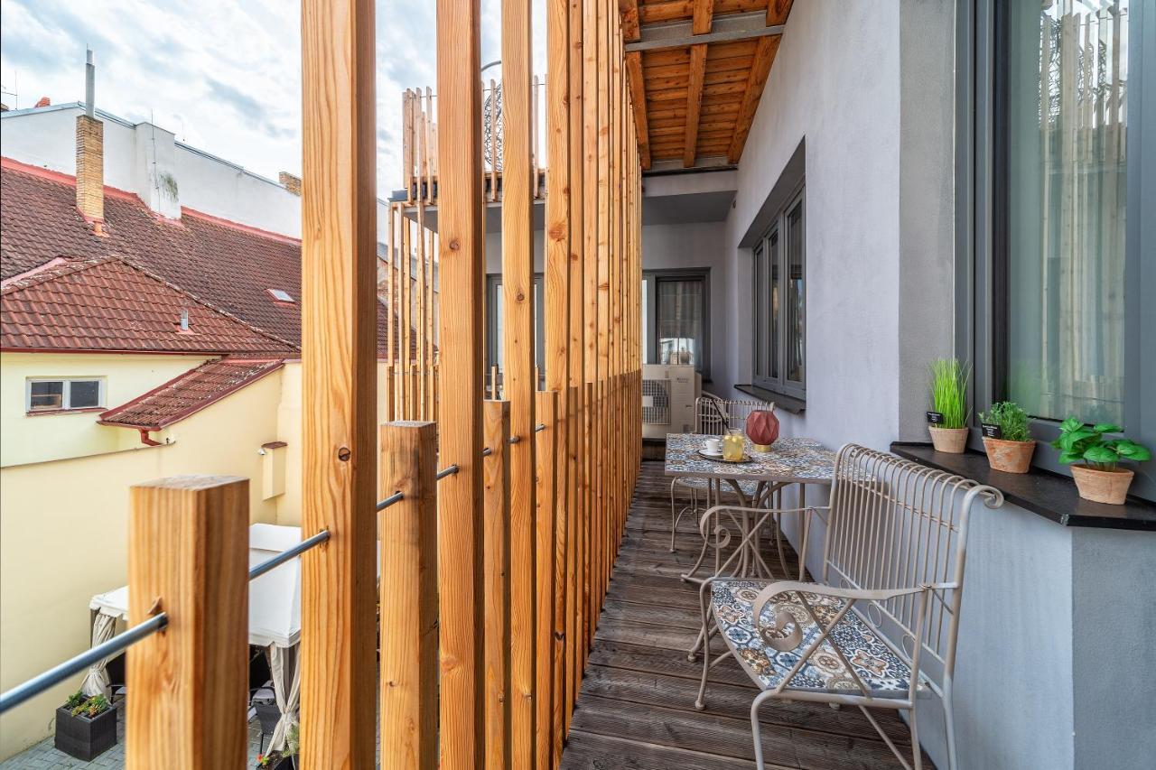 Aviatik Apartments Ceske Budejovice Luaran gambar