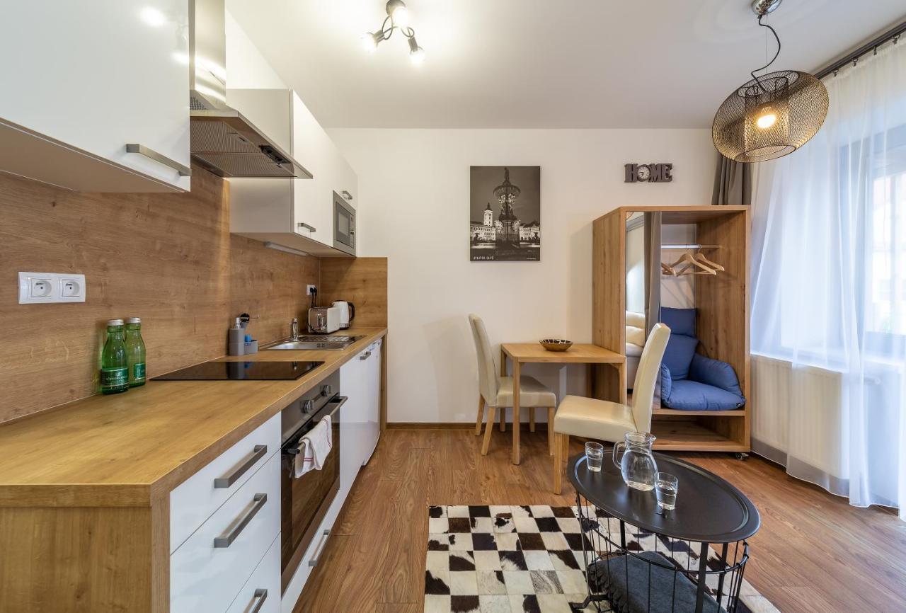 Aviatik Apartments Ceske Budejovice Luaran gambar
